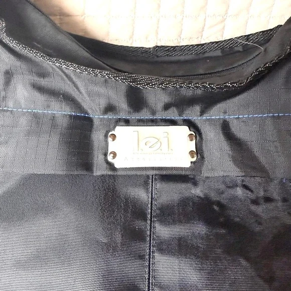 Lei Accessories Black Nylon Shoulder Bag Lightweight Everyday Hobo Purse - Picture 2 of 12